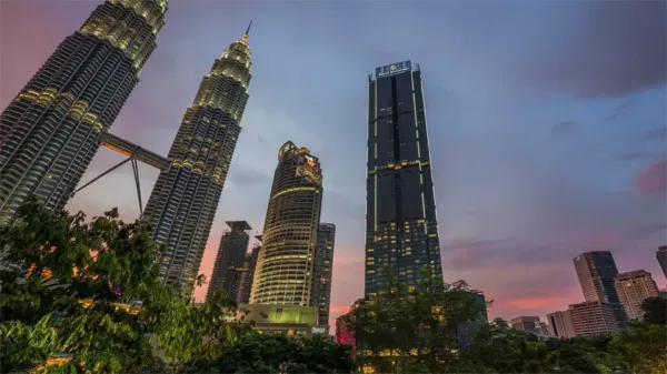 Four Seasons Hotel - Facade View