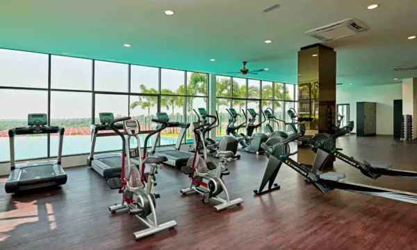 Bandar Saujana Putra 21 (BSP 21) - Gym with Treadmills and Cross-trainers