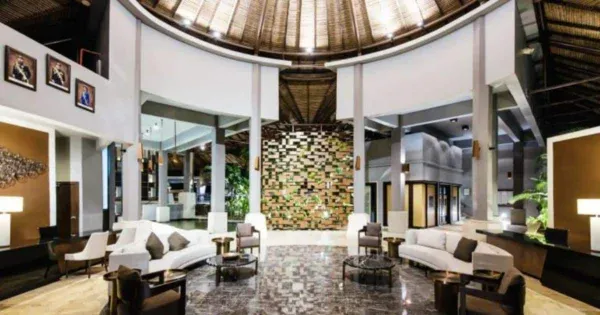 Leisure Farm - Lobby Area
