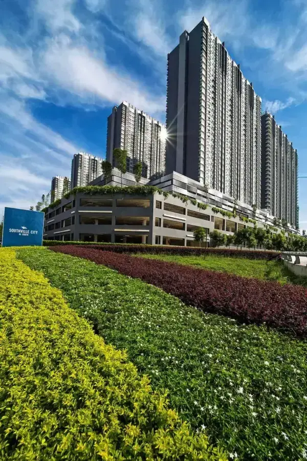 Southville City KL - Facade View