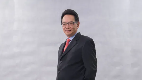 Dato' Seri Robert Tan Chung Meng Portrait with a white background