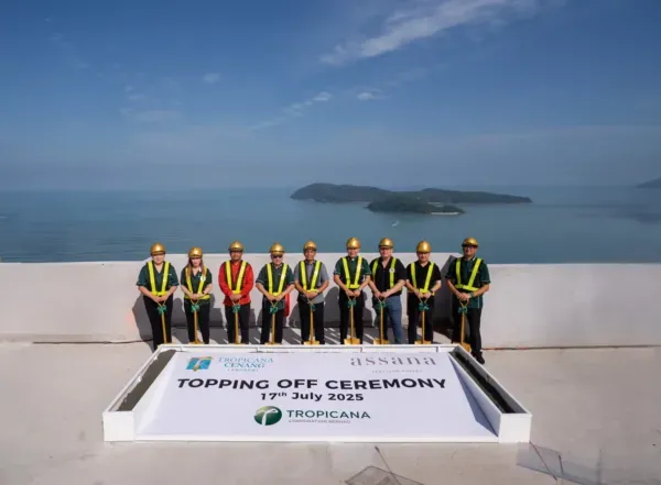 Tropicana Corporation Berhad - Tropicana Cenang Phases 1 & 2 celebrate 100 Take up & Topping off milestone