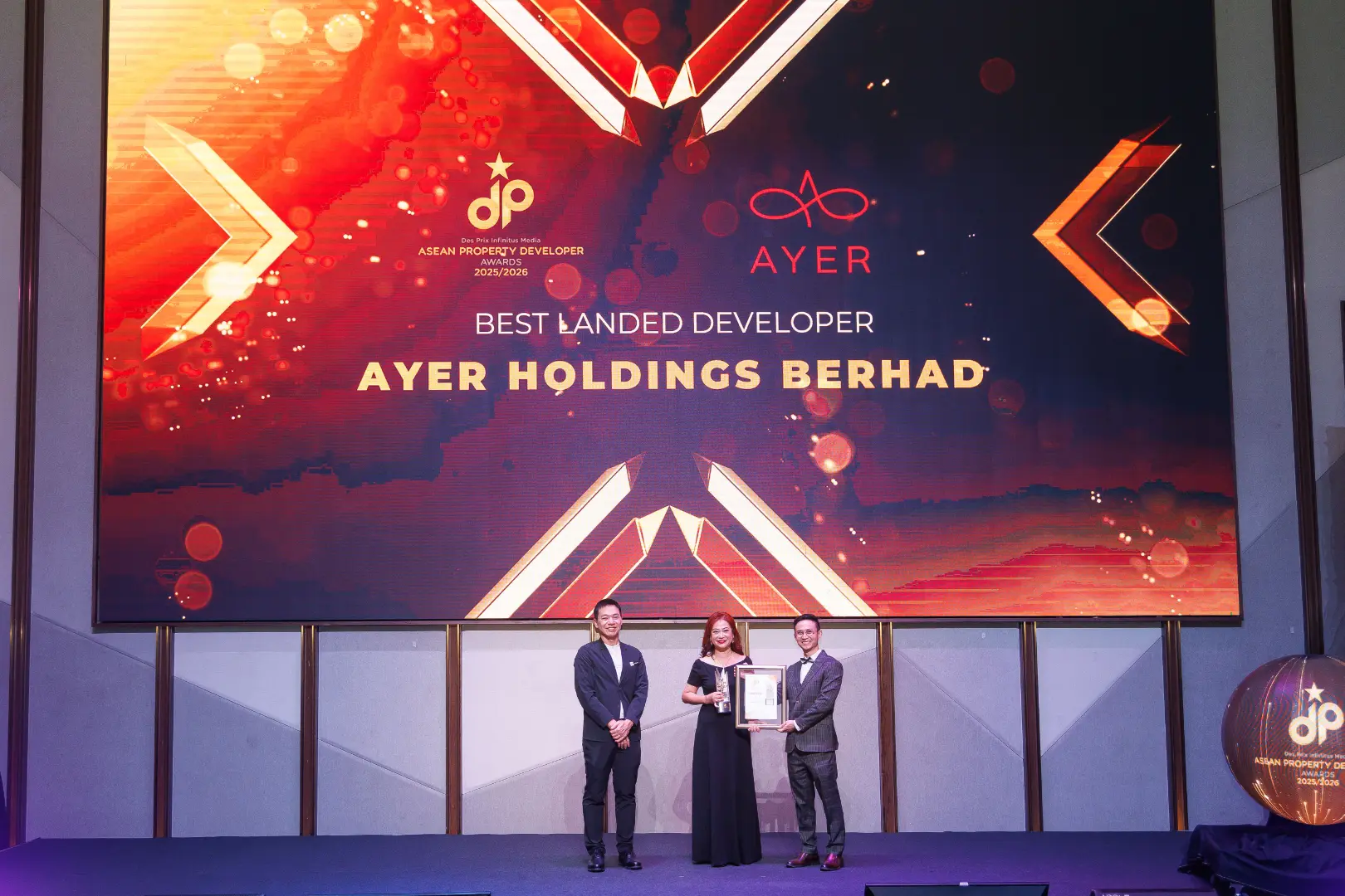 Ayer Holdings Berhad - Best Landed Developer 2025/2026 - Joanne Lee (Group CEO) receives award - Winner's Image