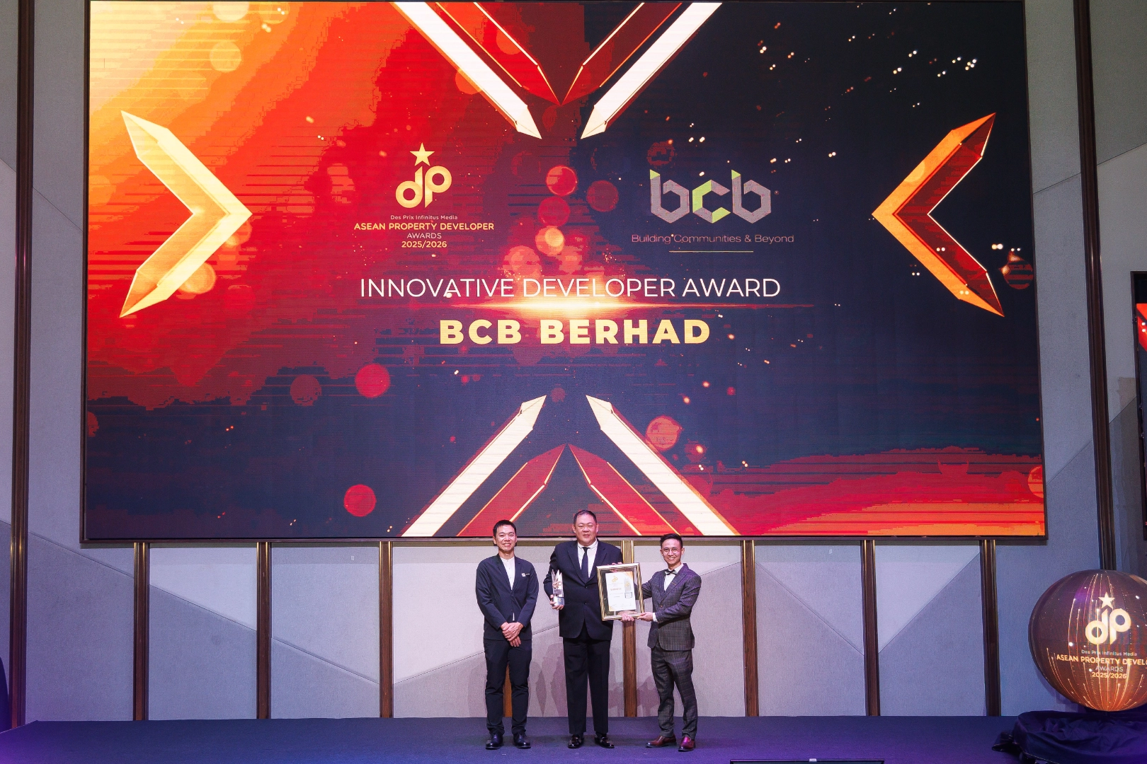 BCB Berhad - Best Developer Award 2025/2026 - Mr. Tan Vin Sern (Executive Director) receives award - Winner's Image