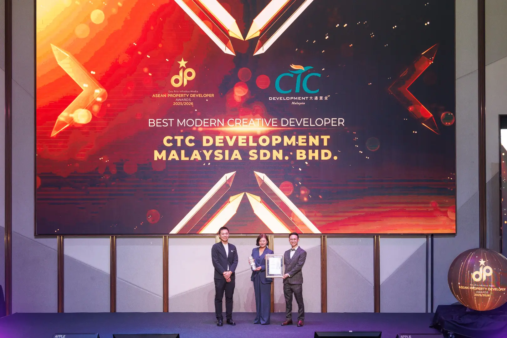 CTC Development Malaysia Sdn. Bhd. - Best Modern Creative Developer 2025/2026 - Sofia Wang Sufei (Director) receiving award - Winner's Image