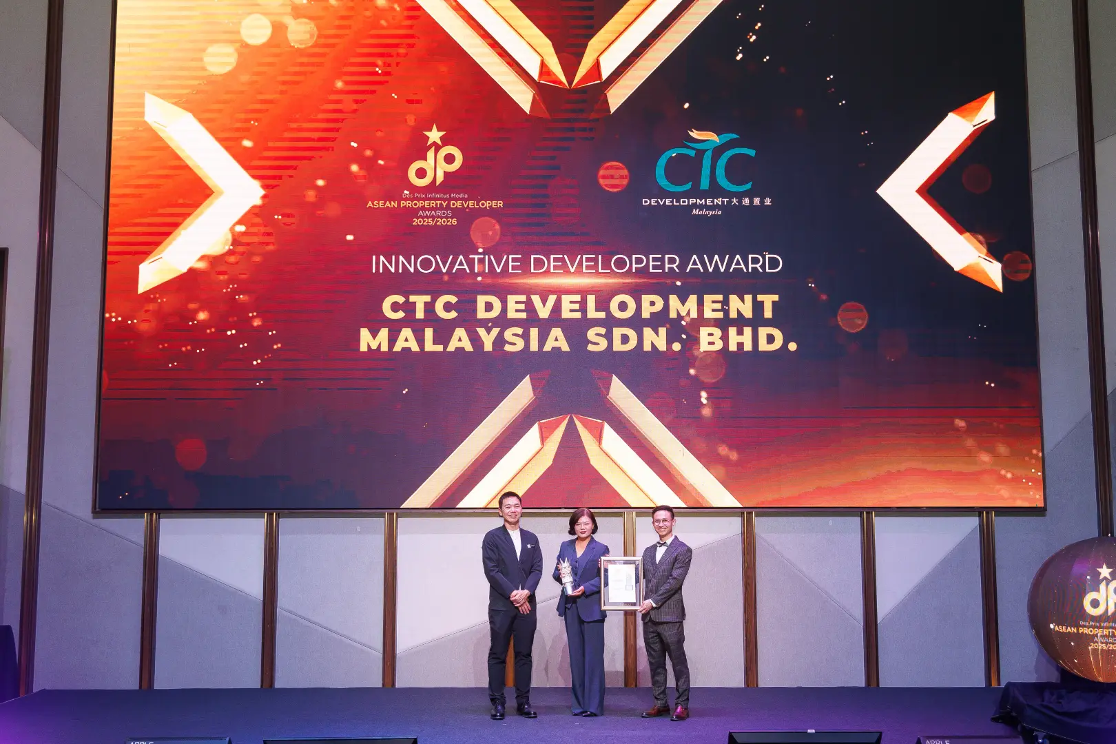 CTC Development Malaysia Sdn. Bhd. - Innovative Developer Award 2025-2026 - Sofia Wang Sufei (Director) receiving award - Winner's Image