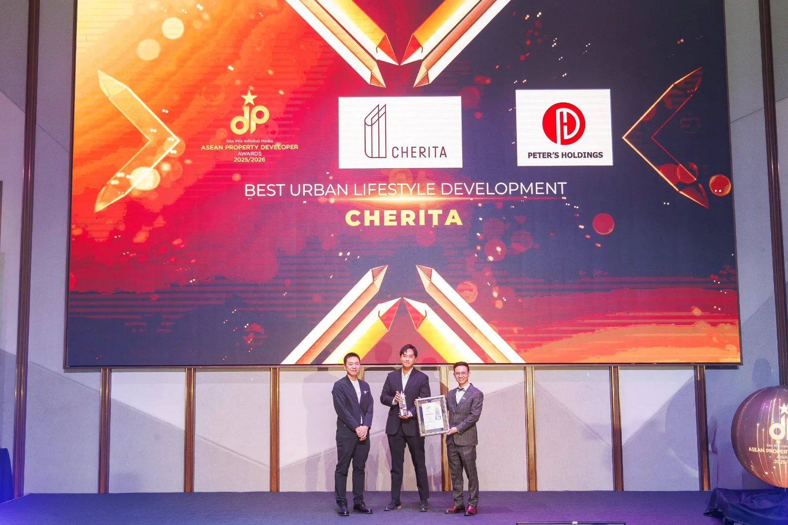 Cherita by Peters Holdings Sdn. Bhd. - Best Urban Lifestyle Development 2025/2026 - Mr. Jonathan Tan (Project Executive) receives award - Winner's Image
