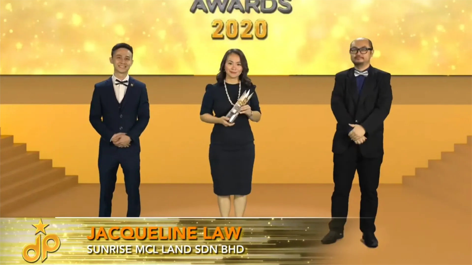 Forest Heights by Sunrise MCL Land Sdn Bhd - Best Inspired Landed Development 2020 - Jacqueline Law (General Manager) receives award - Winner's Image