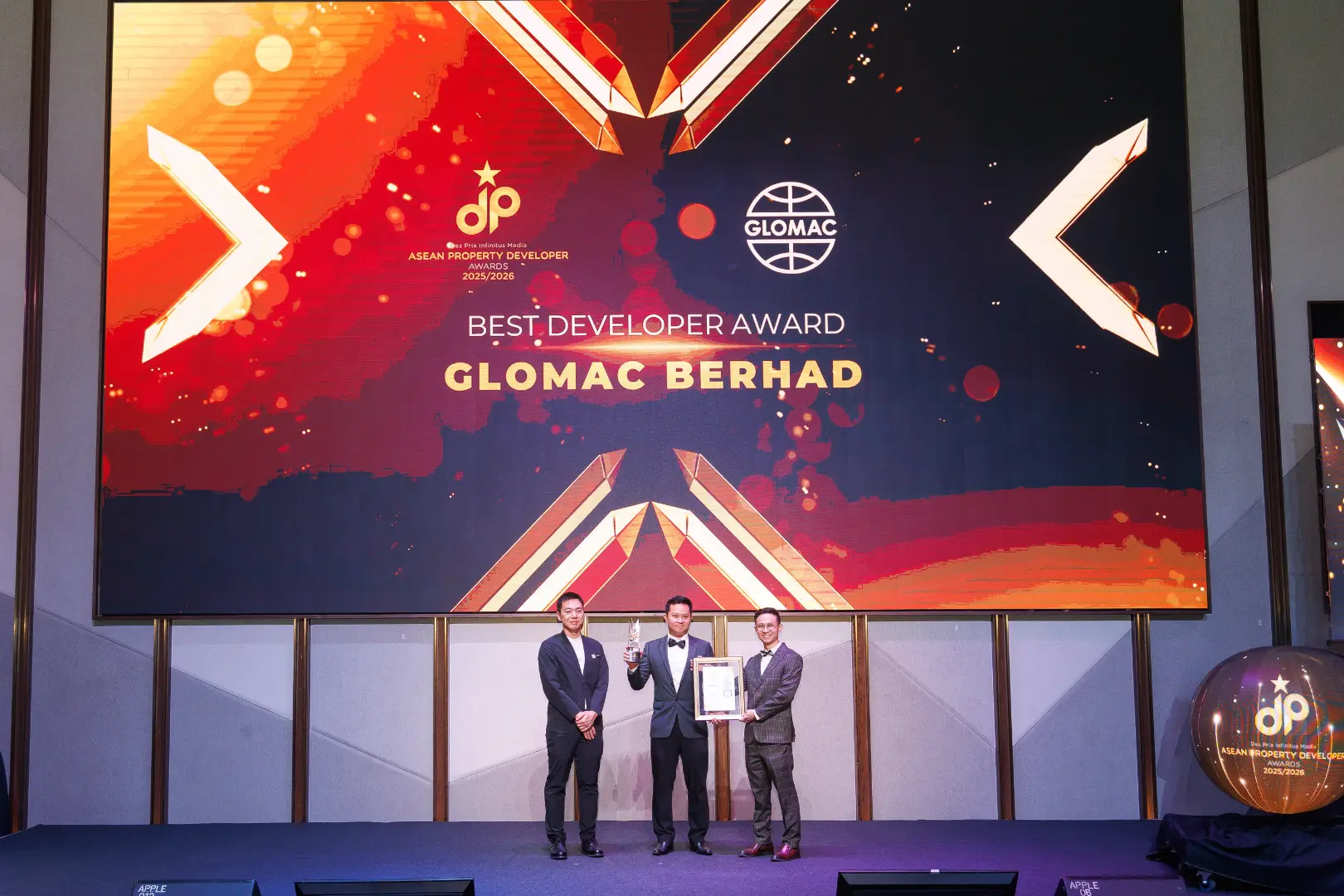 Glomac Berhad - Best Developer Award 2025/2026 - Mr. Tan Soon Meng (CFO - Chief Financial Officer) receives award - Winner's Image