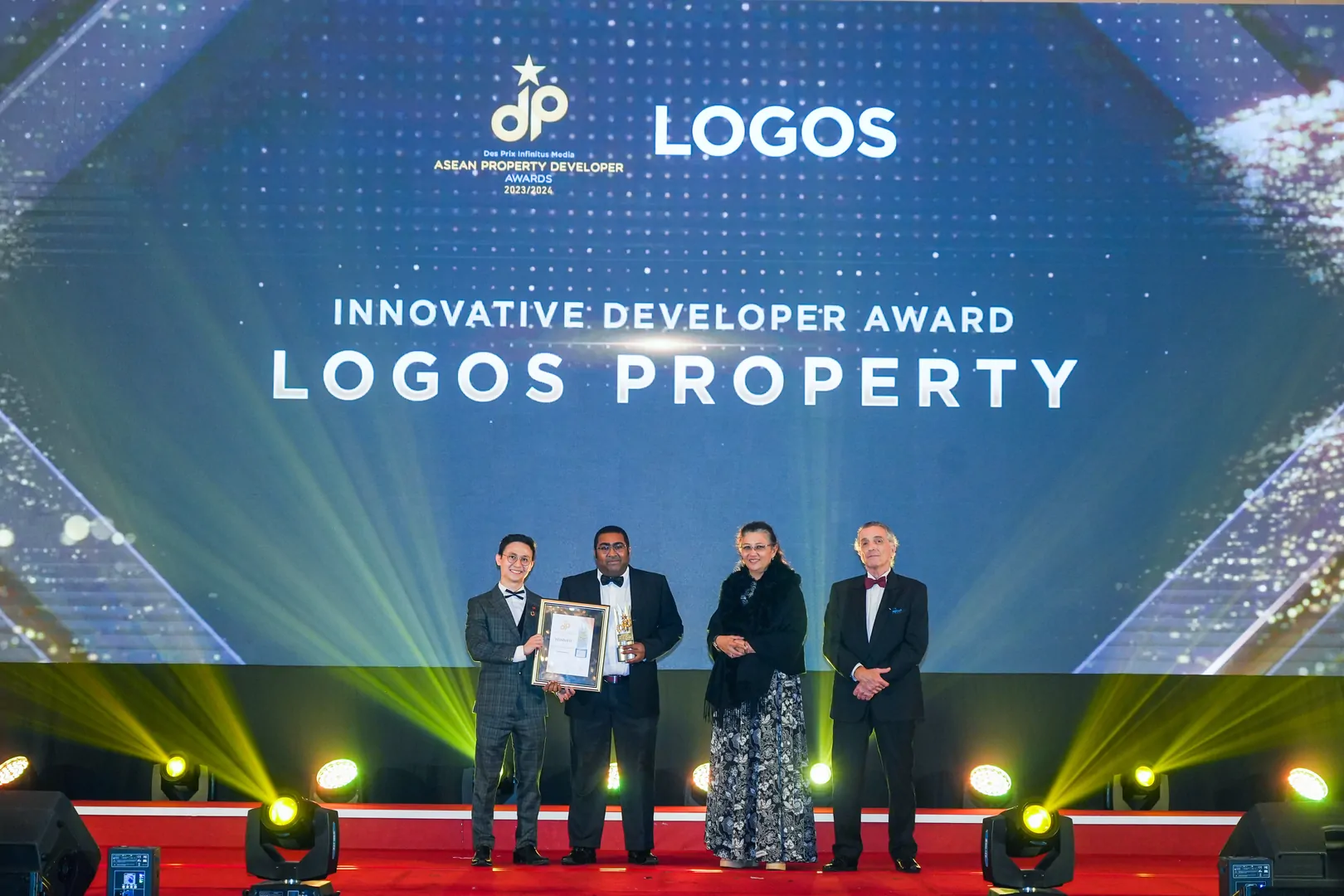 LOGOS Property - Innovative Developer Award 2023/2024 - Mr. James Gorgey (Head of Development) receives award - Winner's Image