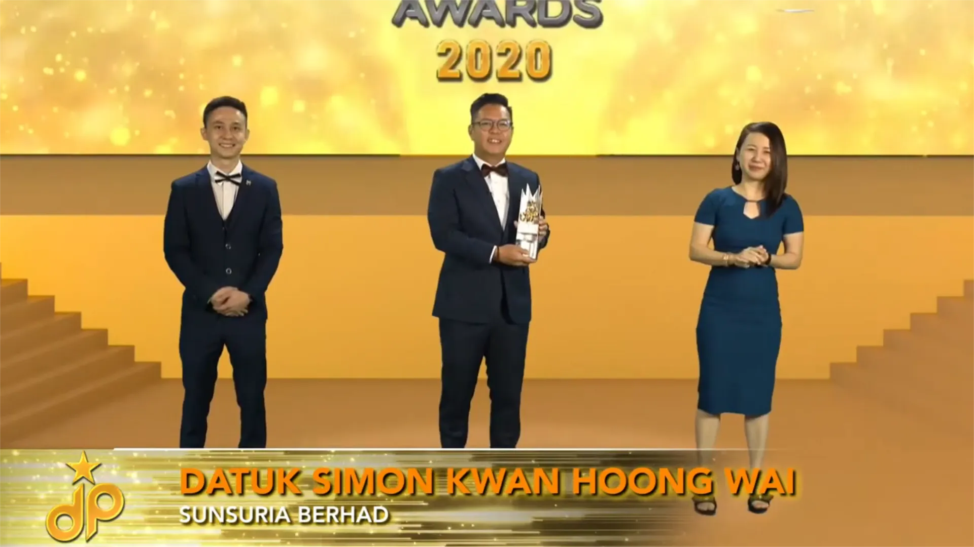 Sunsuria City by Sunsuria Berhad - Best Sustainable Township Development 2020 - Datuk Simon Kwan Hoong Wai (COO & Head of Property Development) receives award - Winner's Image