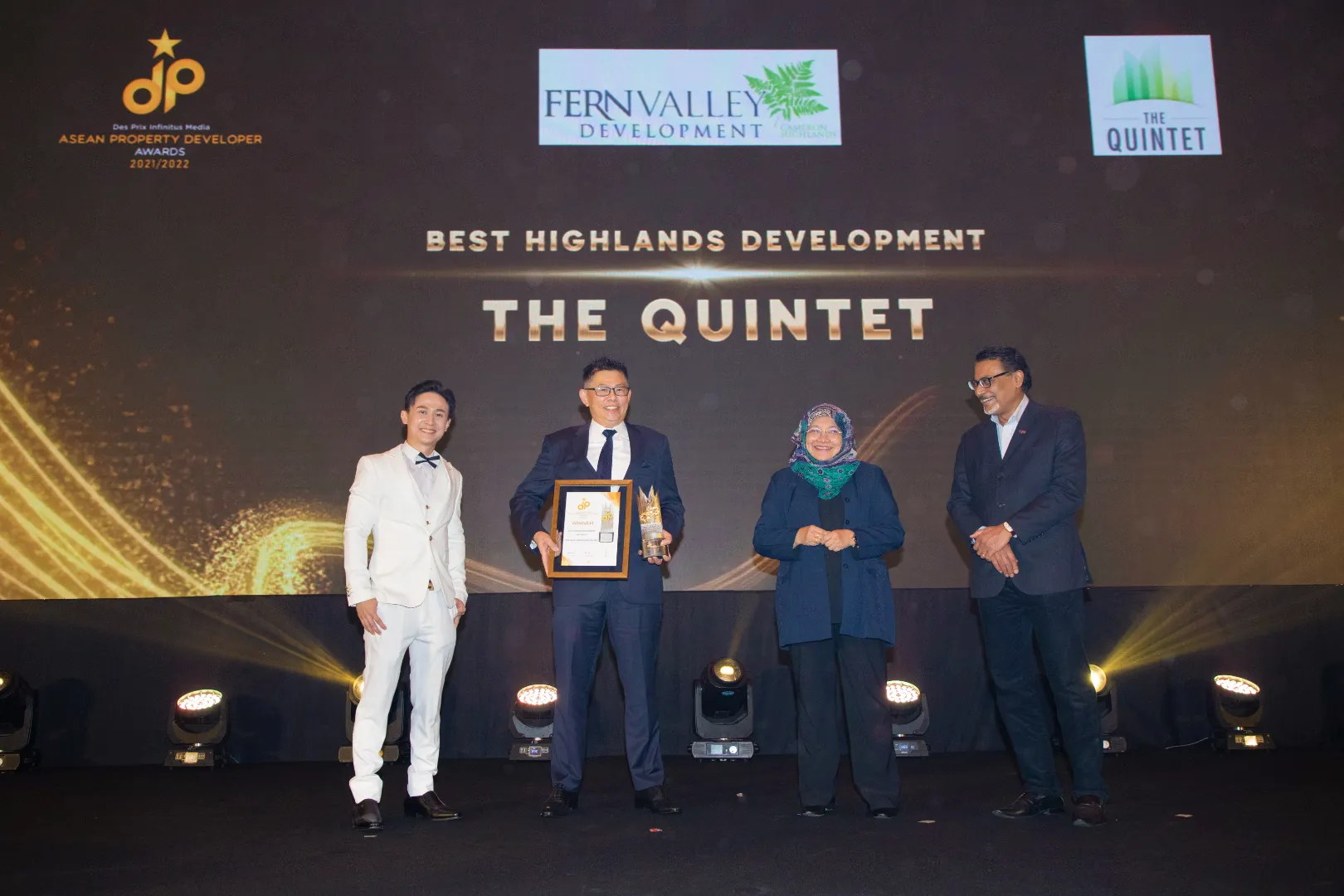 The Quintet by Fern Valley Development Sdn. Bhd. - Best Highlands Development 2021/2022 - David Yam (Managing Director) receives award - Winner's Image