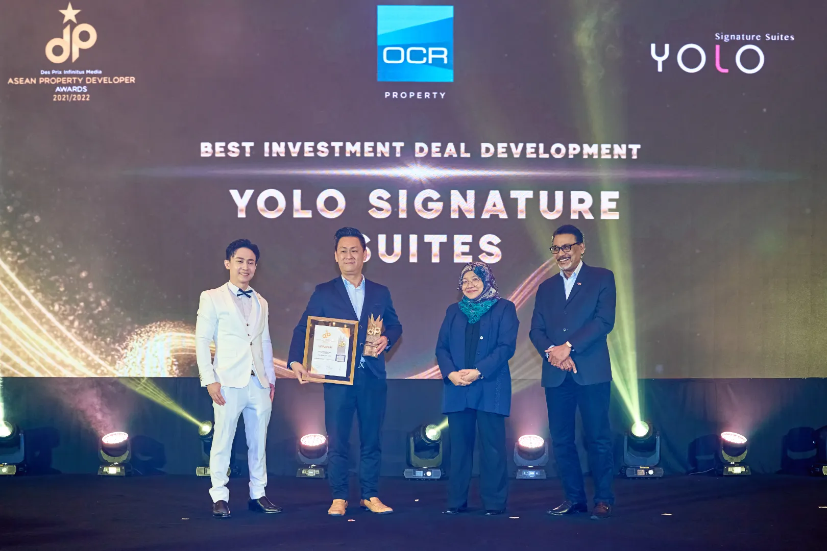 YOLO Signature Suites by OCR Properties (YOLO) Sdn. Bhd. - Best Investment Deal Development 2021/2022 - Mr Ng Chin Yung ( General Manager, Sales & Marketing) receives award - Winner's Image